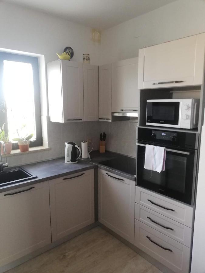 פורץ Apartments Mirela מראה חיצוני תמונה